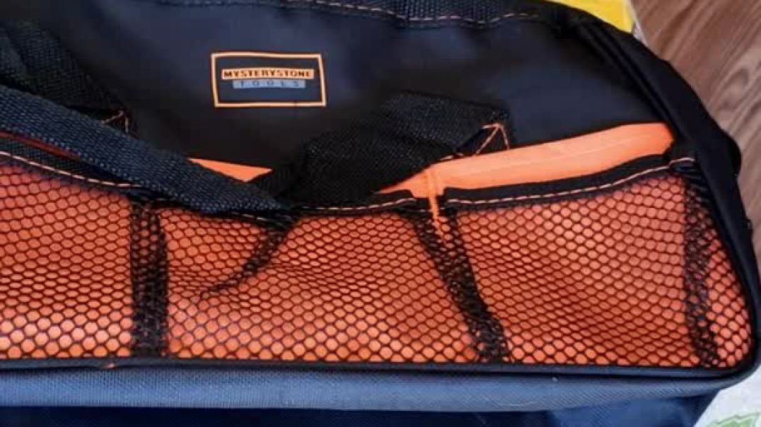 ⁣Kids Real Tool Kit Review – 25-Piece Children's Tool Set with Tool Belt & DIY Tools